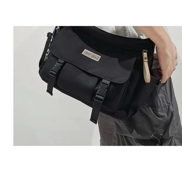 Applique Buckled Multi-Pocket Crossbody Bag / Bag Charm / Set