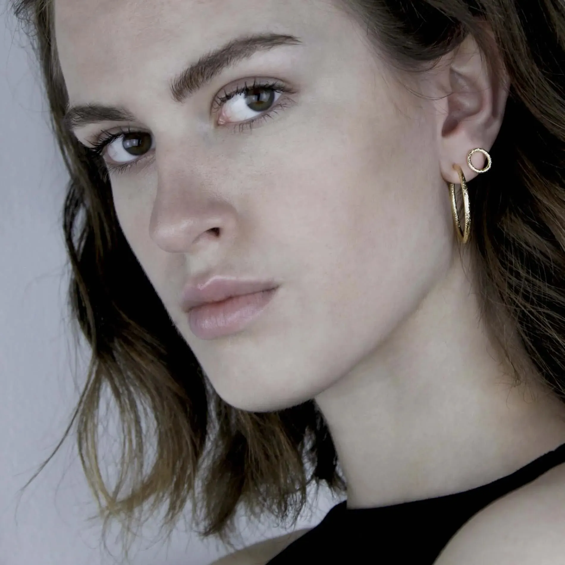 Audrey Glow Hoop Earring Silver Plating
