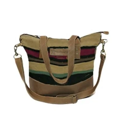 Dahlia Classic Shoulder Bag in Vintage