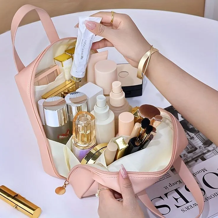 FAUX LEATHER ZIPPER COSMETIC BAG