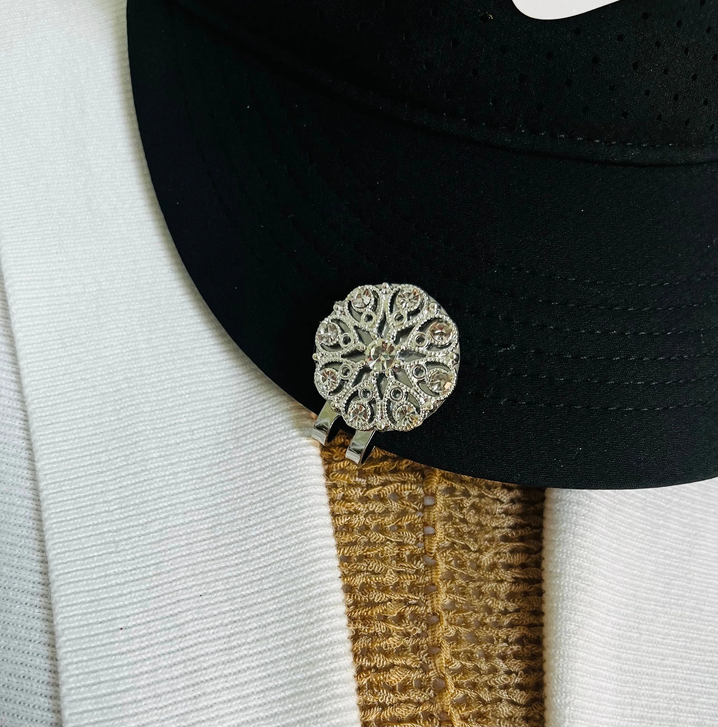 Golf Markers Rhinestones Golf Ball Marker With Magnetic Clip for Hat Clips Training Golf Ballmarker Gift for Golfer Golf Gift Idea for Her