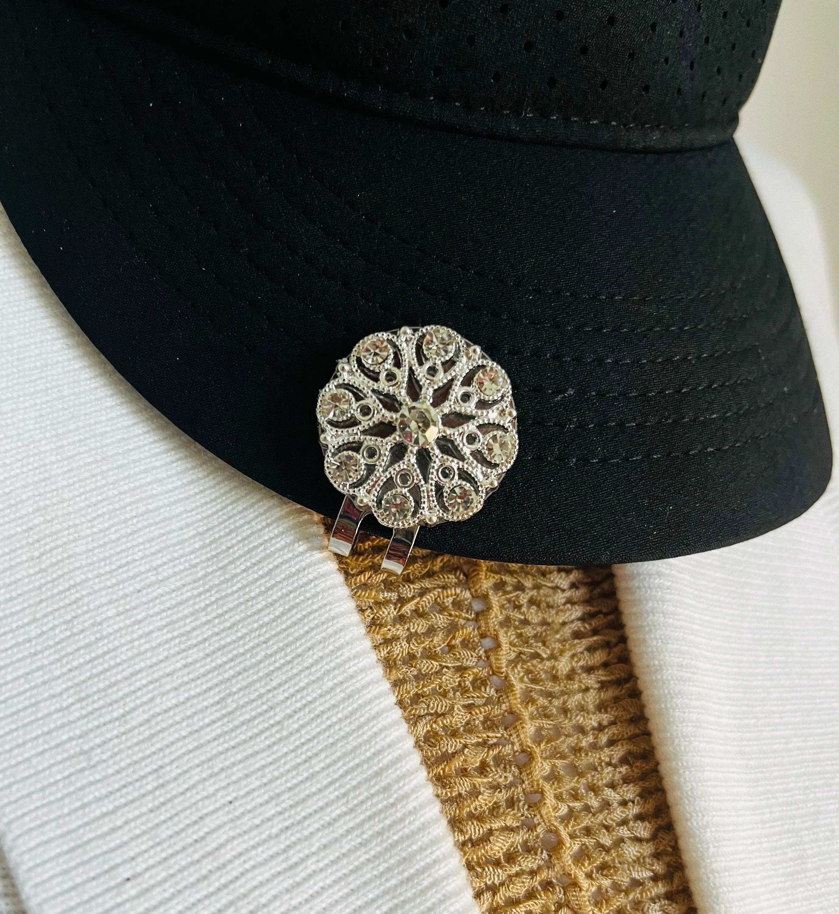 Golf Markers Rhinestones Golf Ball Marker With Magnetic Clip for Hat Clips Training Golf Ballmarker Gift for Golfer Golf Gift Idea for Her