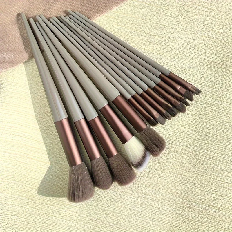 Green Makeup Brush set