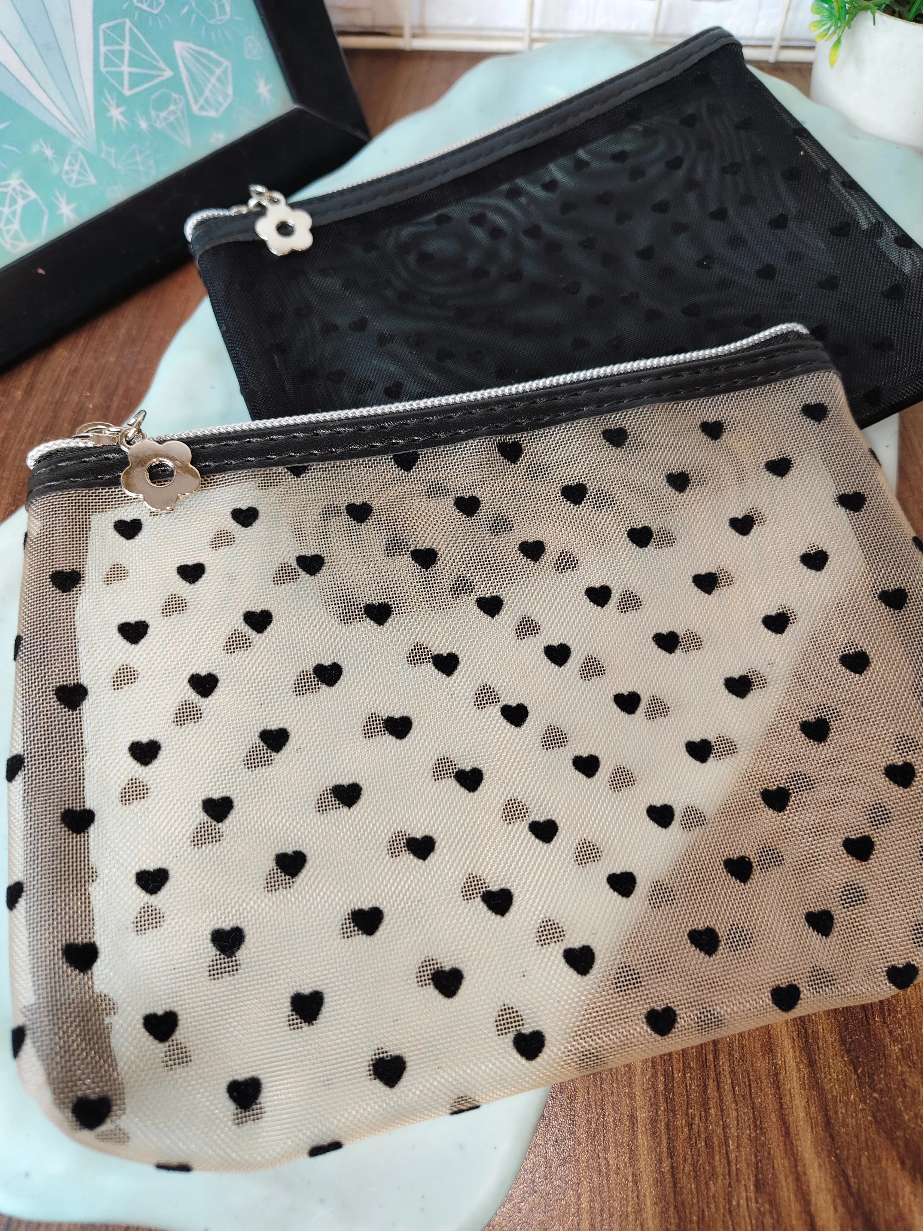 Heart Print Mesh Makeup Bag