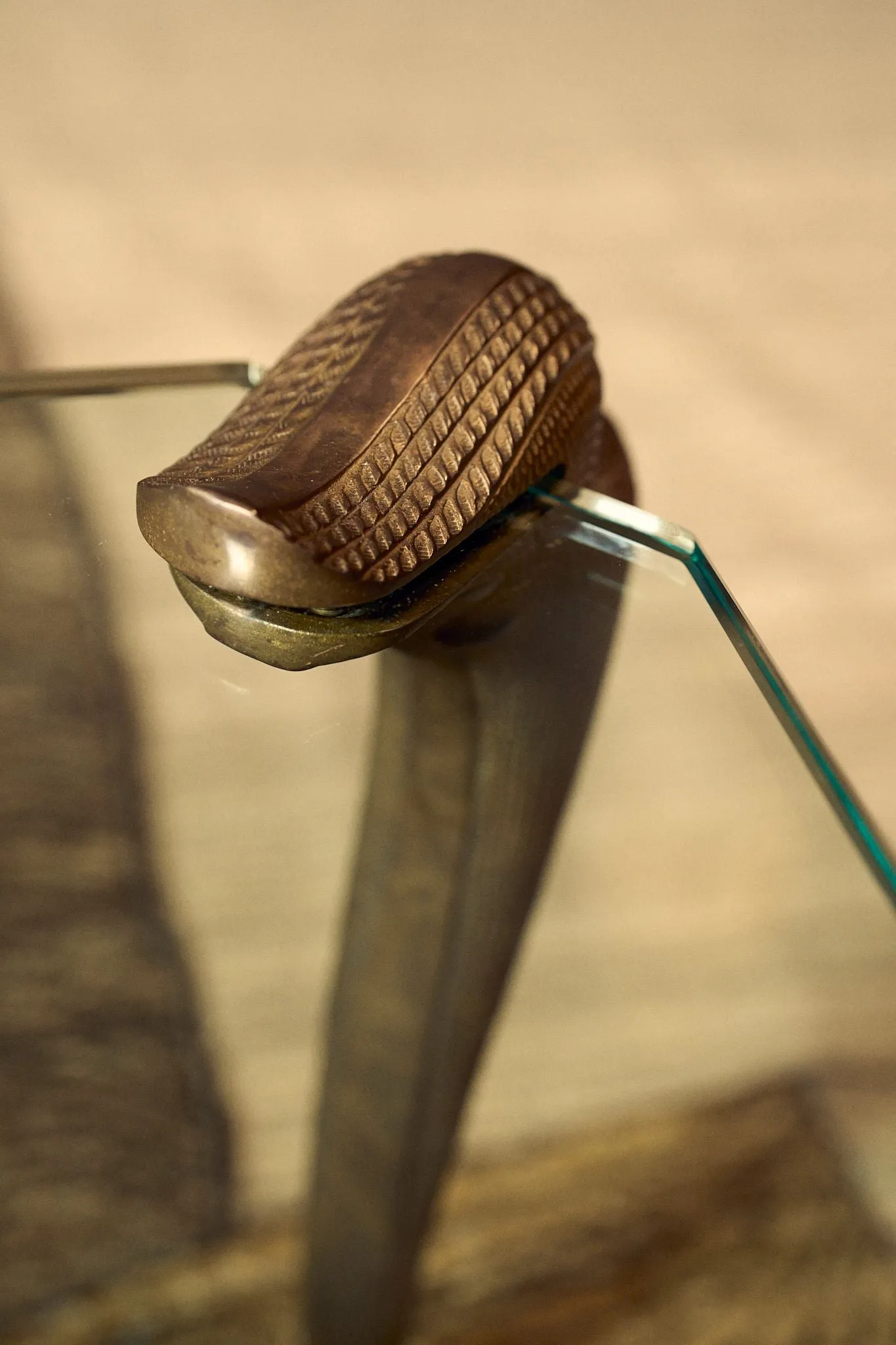 Hollywood-Regency  Snake Table