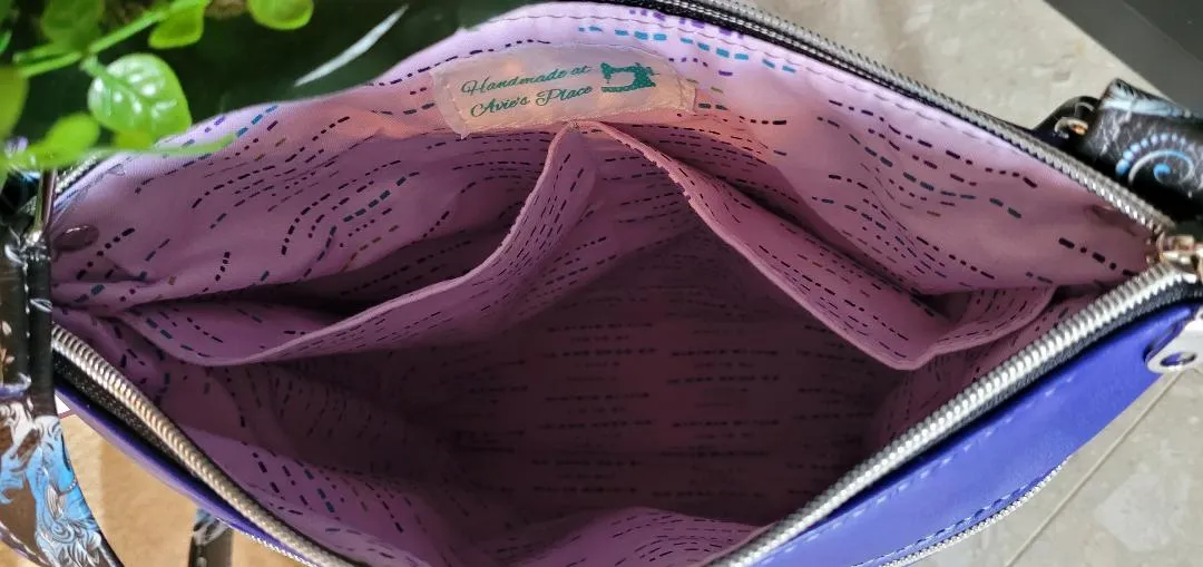 Lady's Crossbody Bag