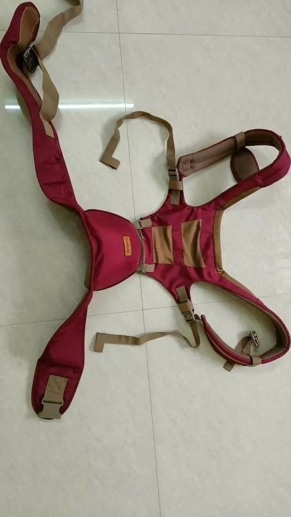 LUVLAP Royal Hip Seat Carrier for Baby