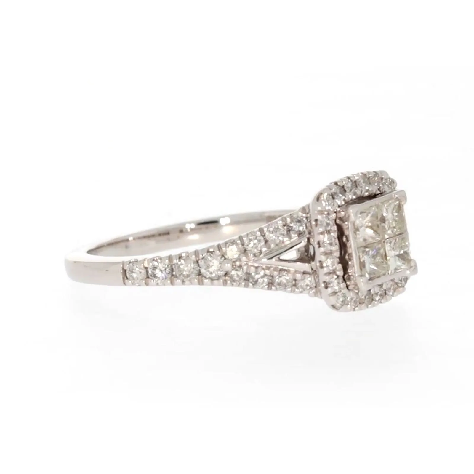 New York 14ct White Gold Princess & Round Brilliant Cut 0.85 Carat tw of Diamonds Ring