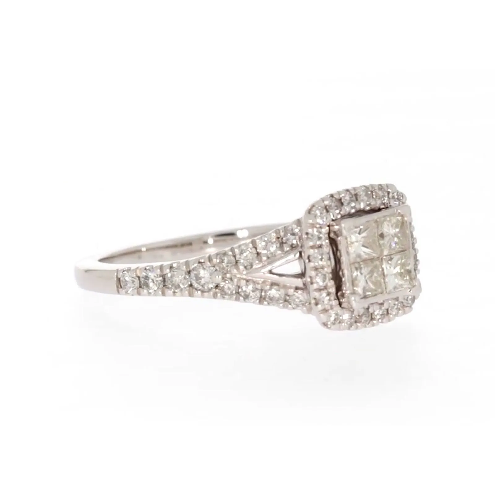 New York 14ct White Gold Princess & Round Brilliant Cut 0.85 Carat tw of Diamonds Ring
