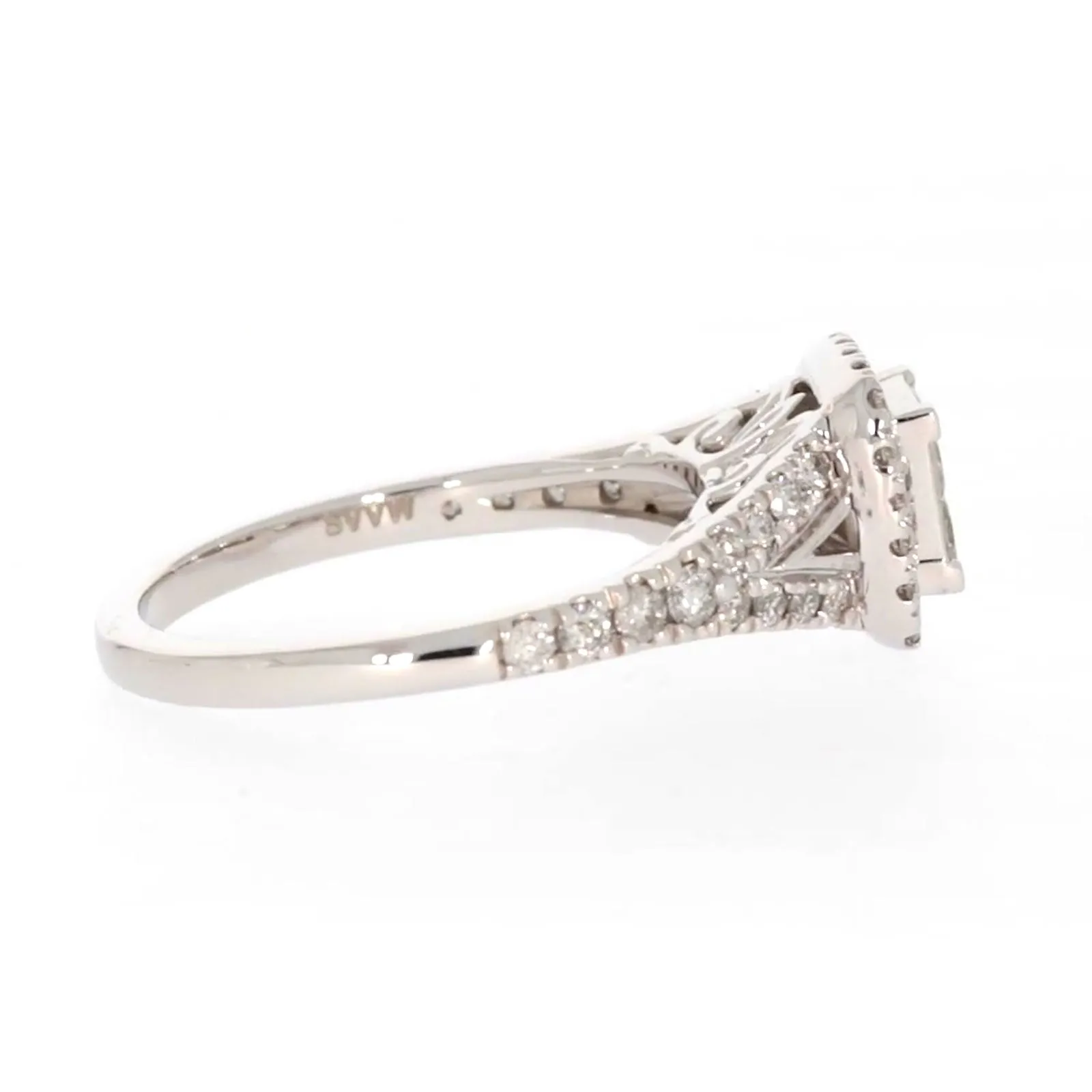 New York 14ct White Gold Princess & Round Brilliant Cut 0.85 Carat tw of Diamonds Ring