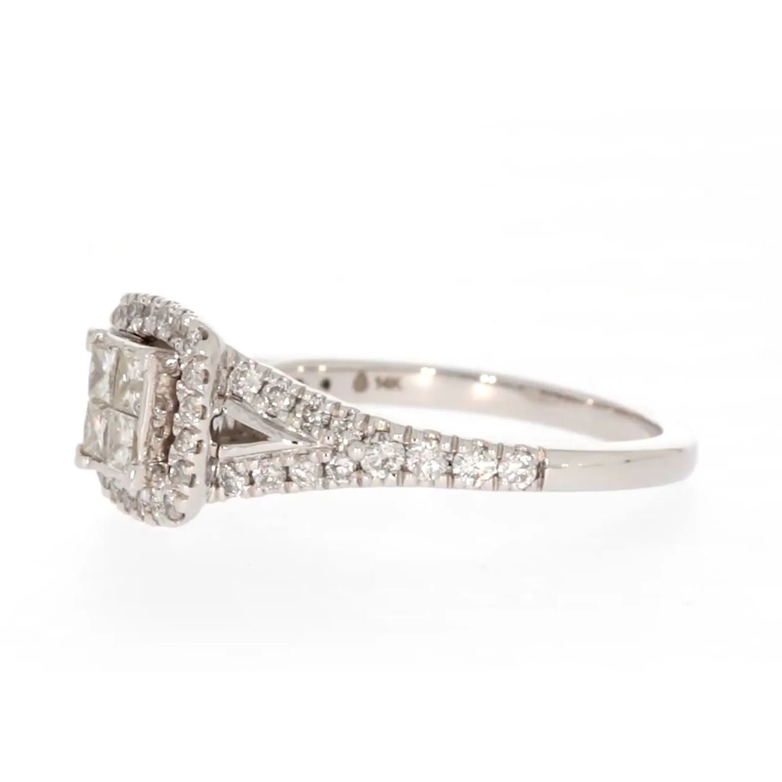 New York 14ct White Gold Princess & Round Brilliant Cut 0.85 Carat tw of Diamonds Ring