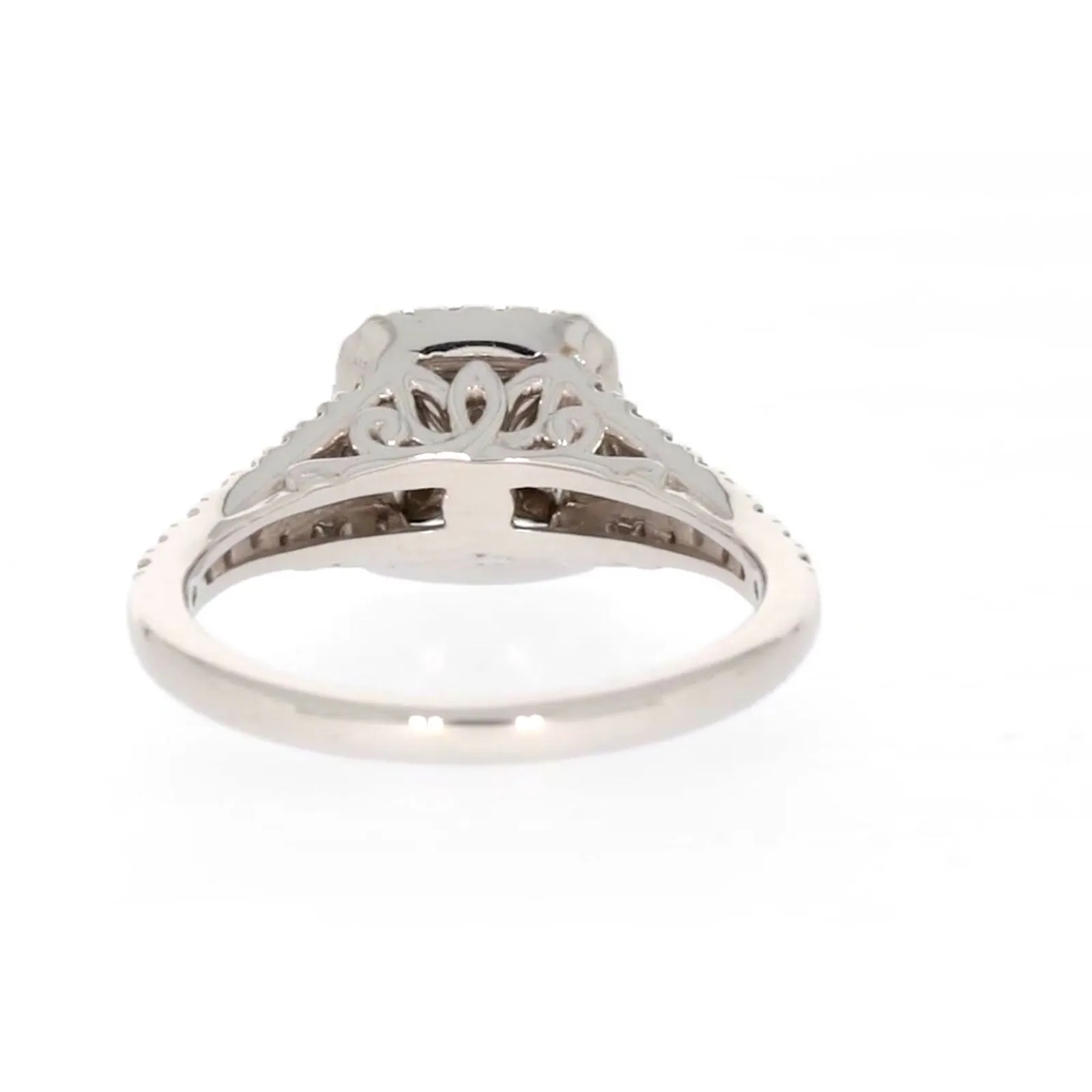 New York 14ct White Gold Princess & Round Brilliant Cut 0.85 Carat tw of Diamonds Ring