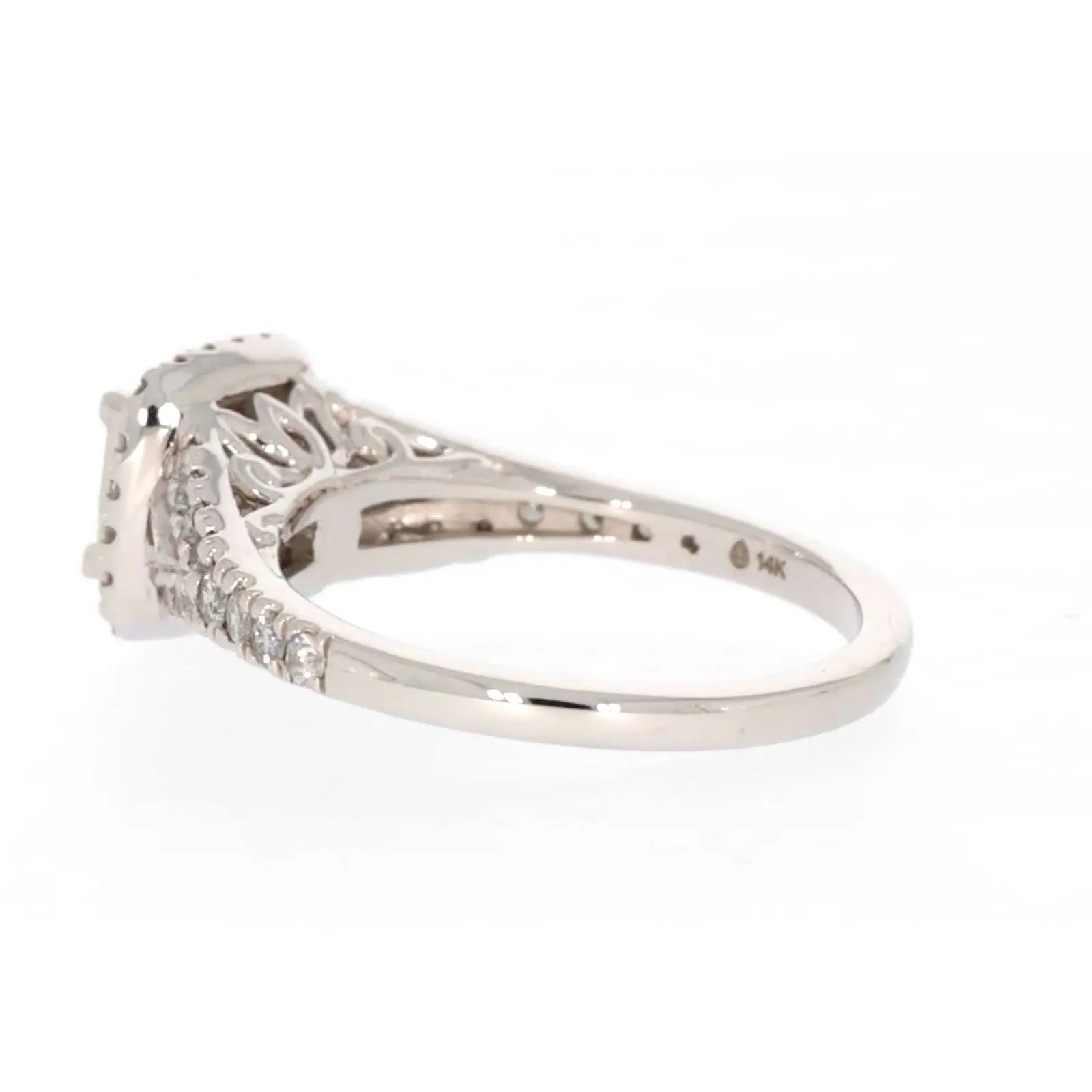 New York 14ct White Gold Princess & Round Brilliant Cut 0.85 Carat tw of Diamonds Ring