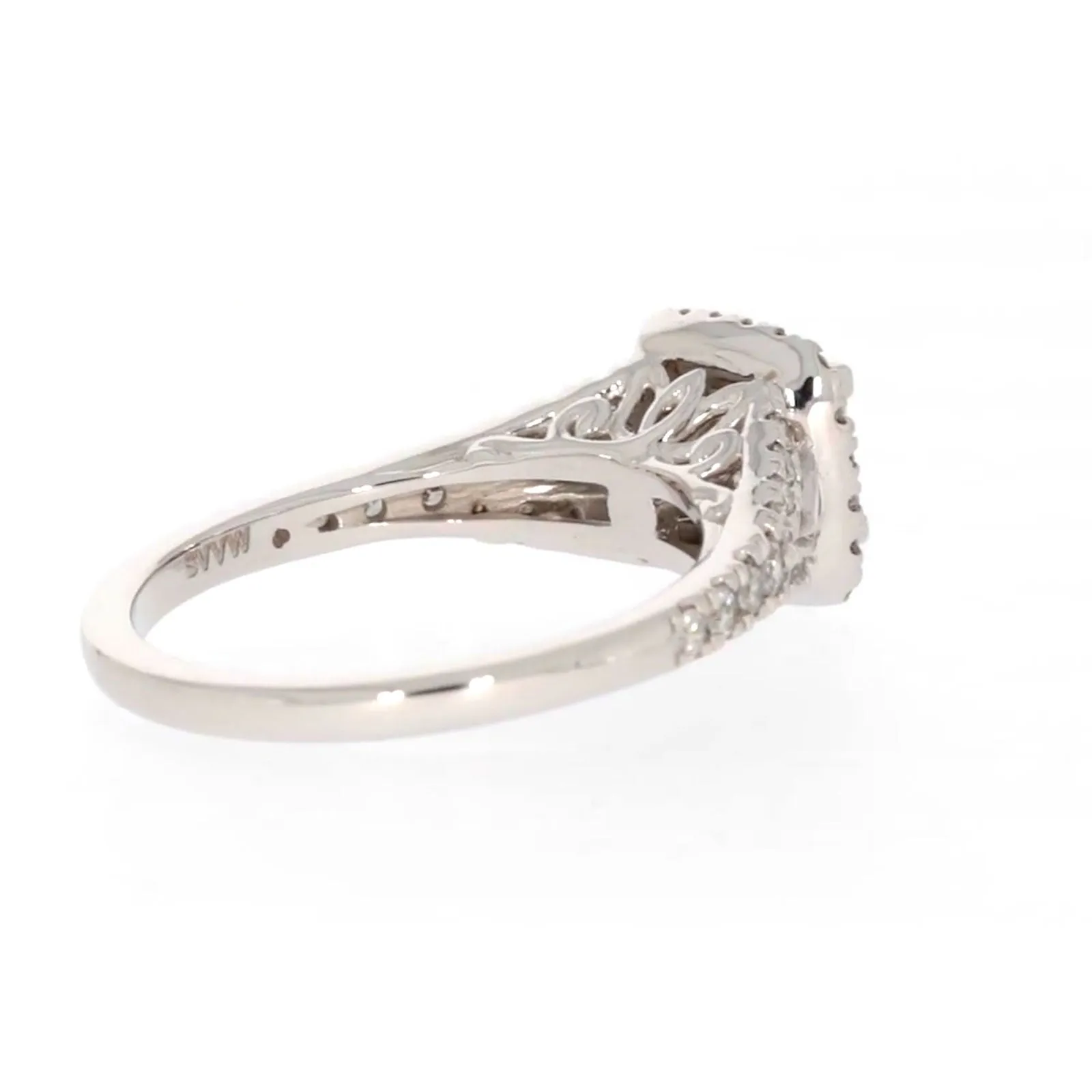 New York 14ct White Gold Princess & Round Brilliant Cut 0.85 Carat tw of Diamonds Ring