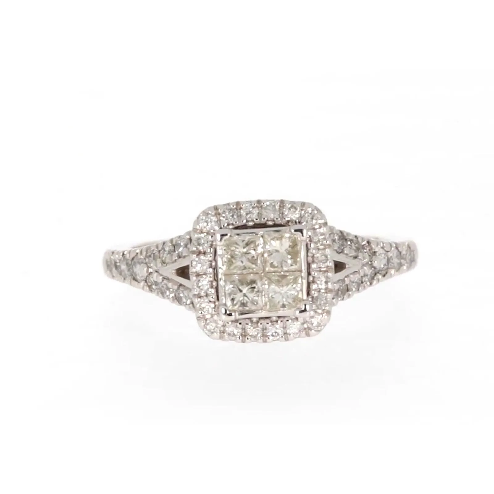 New York 14ct White Gold Princess & Round Brilliant Cut 0.85 Carat tw of Diamonds Ring