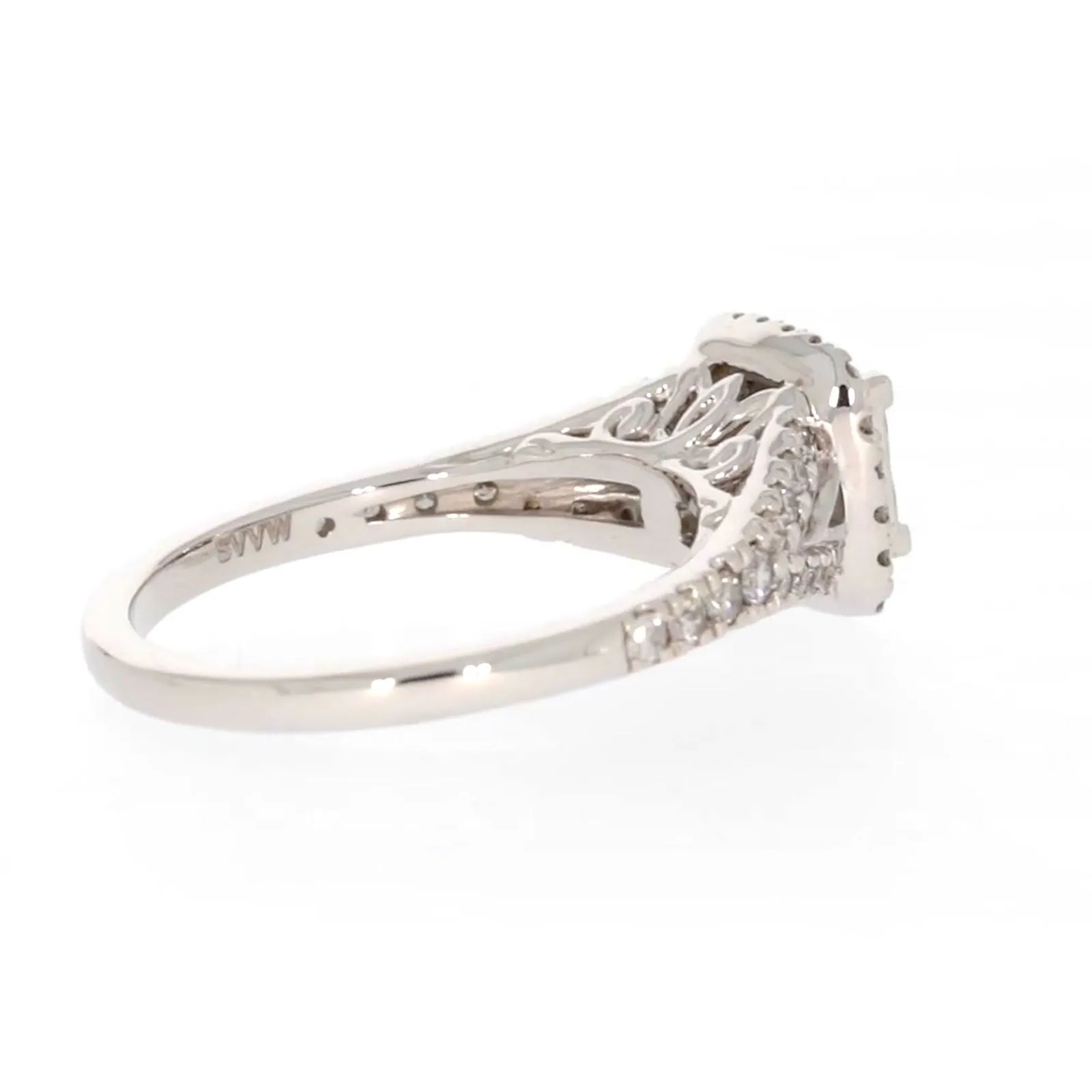 New York 14ct White Gold Princess & Round Brilliant Cut 0.85 Carat tw of Diamonds Ring