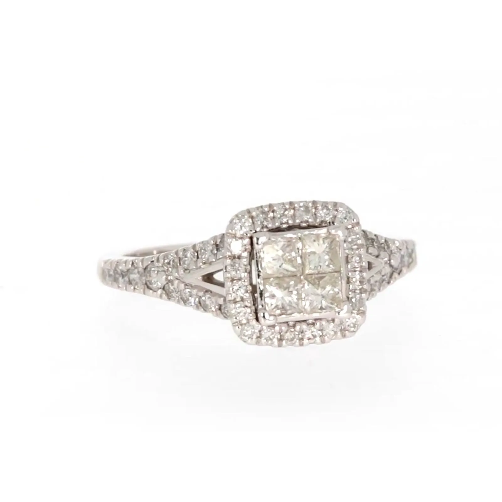 New York 14ct White Gold Princess & Round Brilliant Cut 0.85 Carat tw of Diamonds Ring