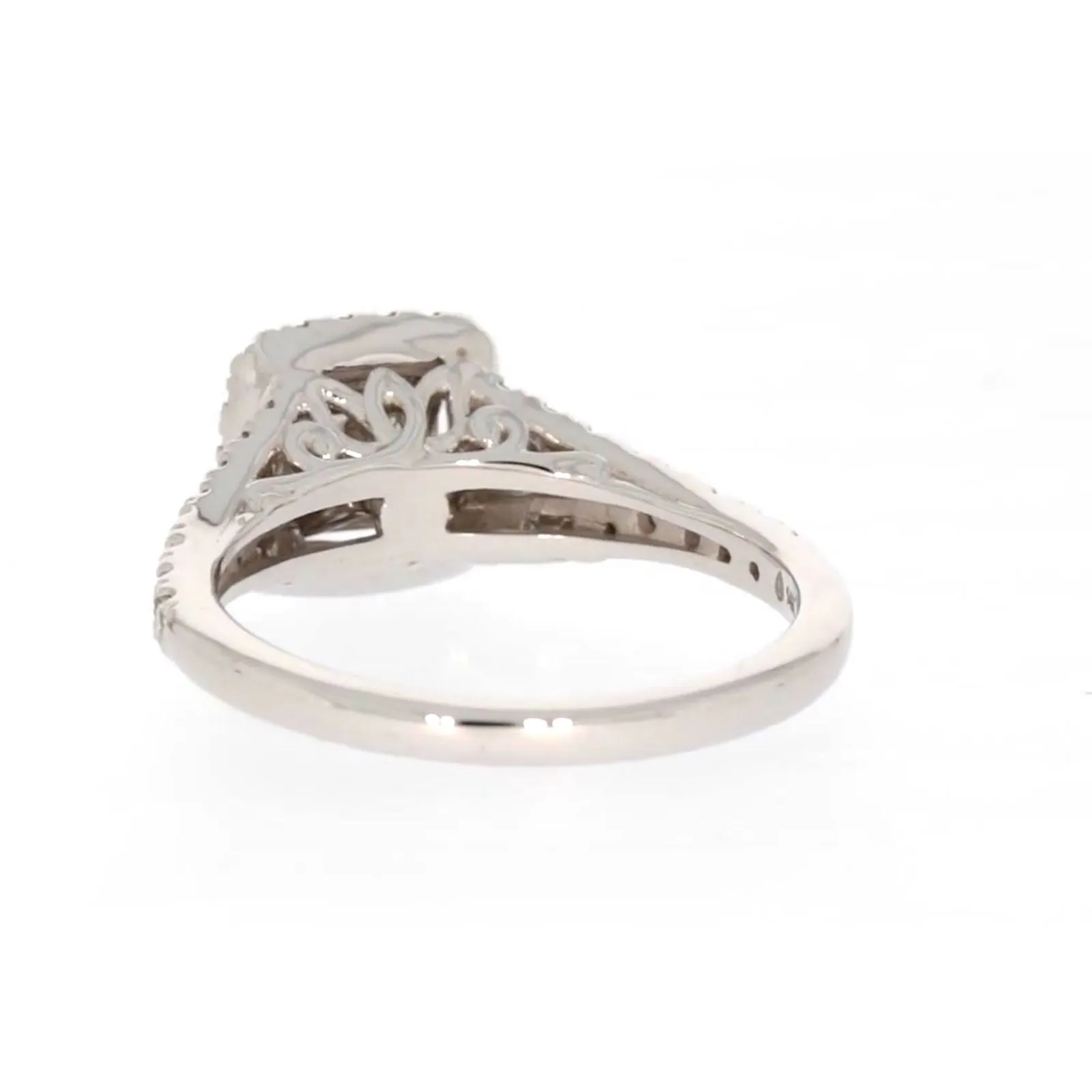 New York 14ct White Gold Princess & Round Brilliant Cut 0.85 Carat tw of Diamonds Ring