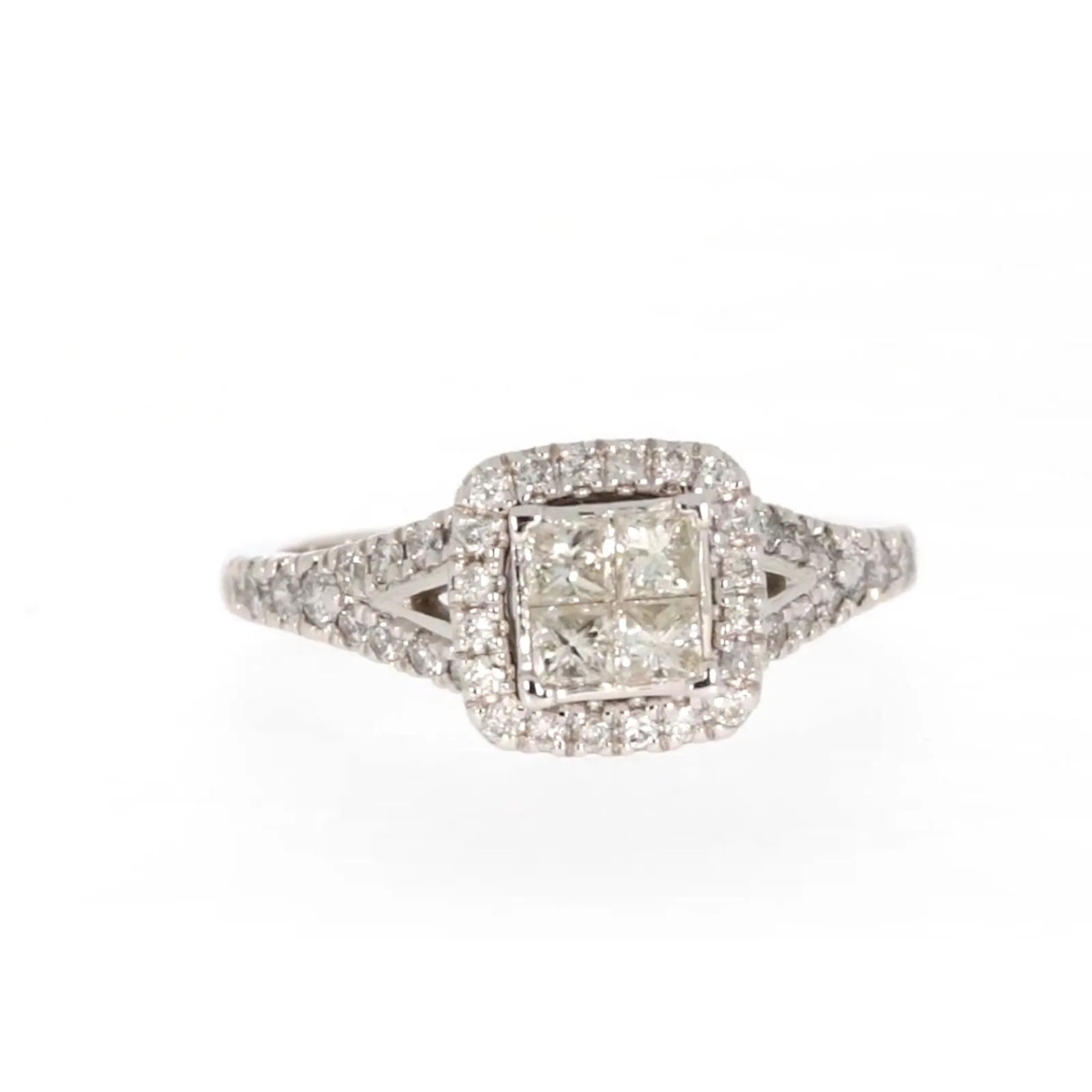 New York 14ct White Gold Princess & Round Brilliant Cut 0.85 Carat tw of Diamonds Ring