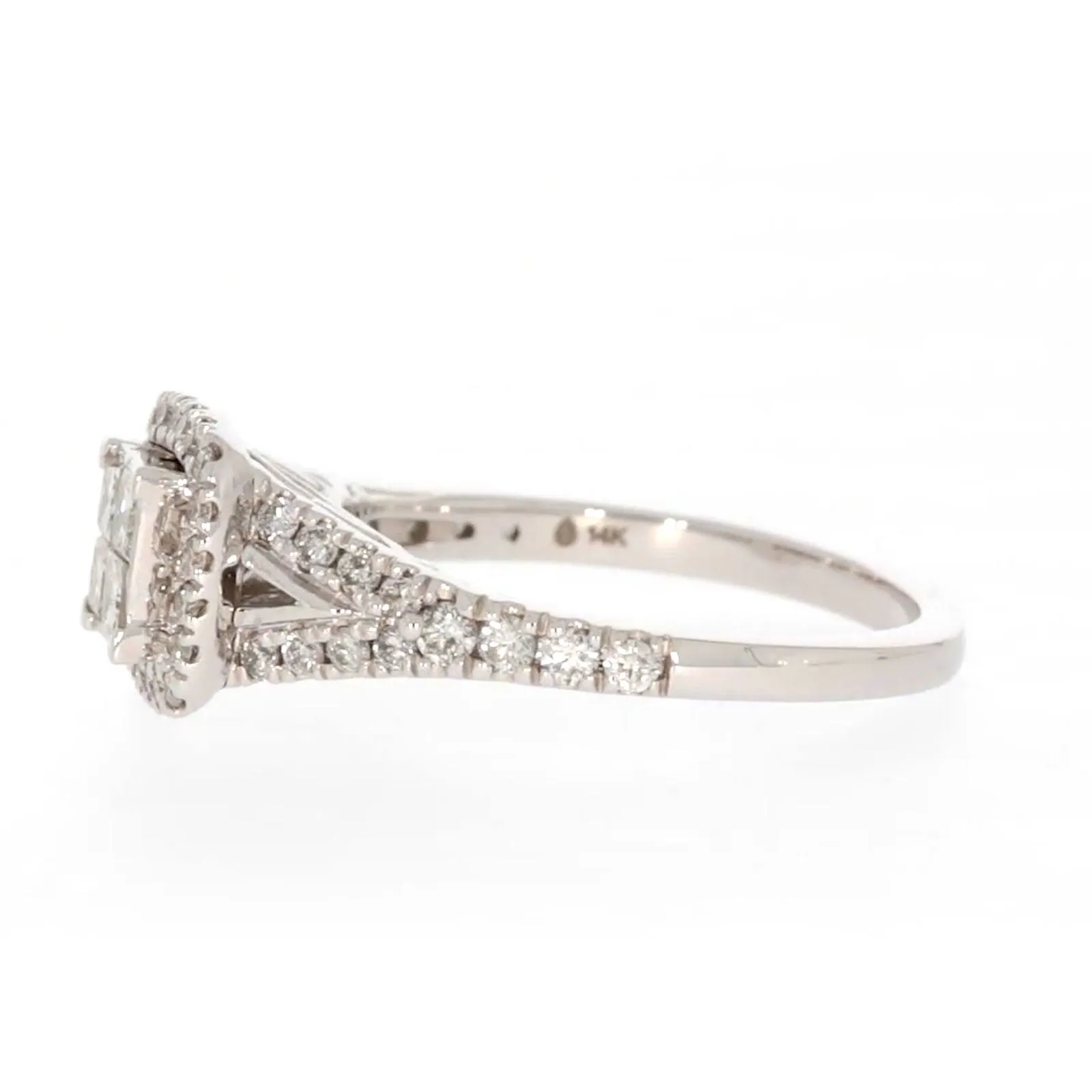 New York 14ct White Gold Princess & Round Brilliant Cut 0.85 Carat tw of Diamonds Ring