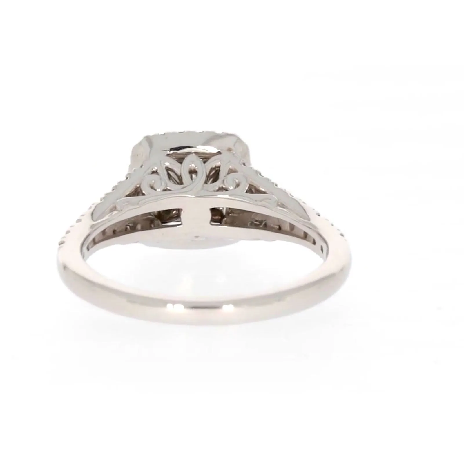 New York 14ct White Gold Princess & Round Brilliant Cut 0.85 Carat tw of Diamonds Ring