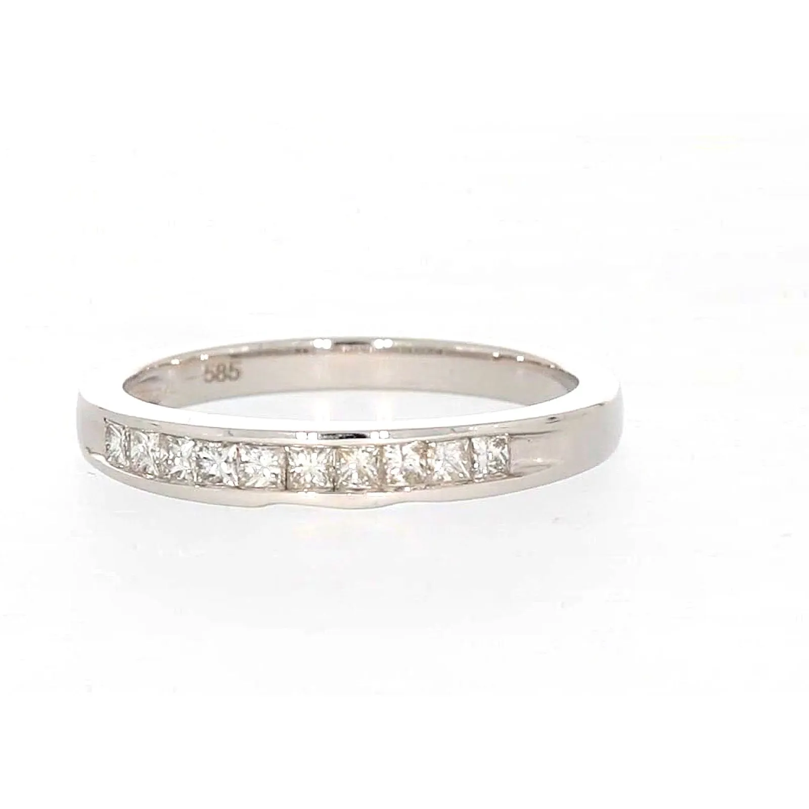 New York 14ct White Gold Princess Cut with 0.40 CARAT tw of Diamonds Ring