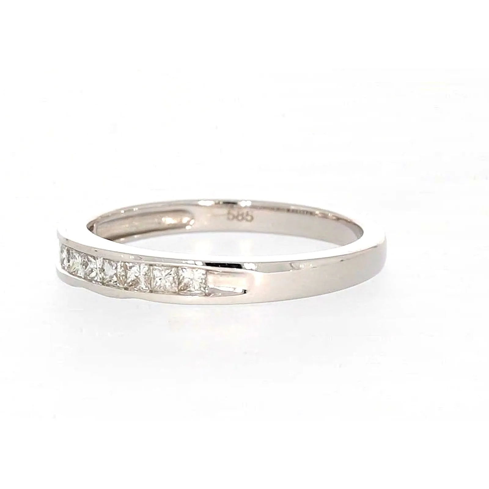 New York 14ct White Gold Princess Cut with 0.40 CARAT tw of Diamonds Ring