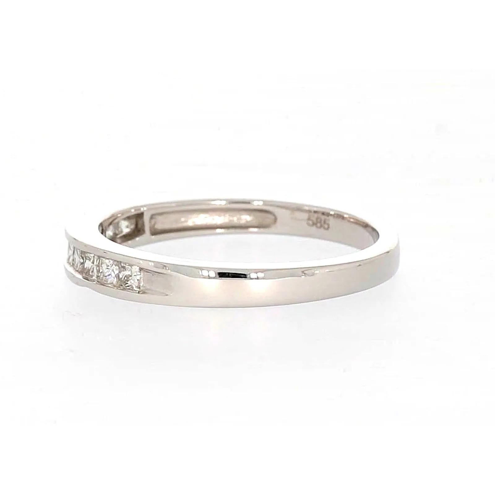 New York 14ct White Gold Princess Cut with 0.40 CARAT tw of Diamonds Ring