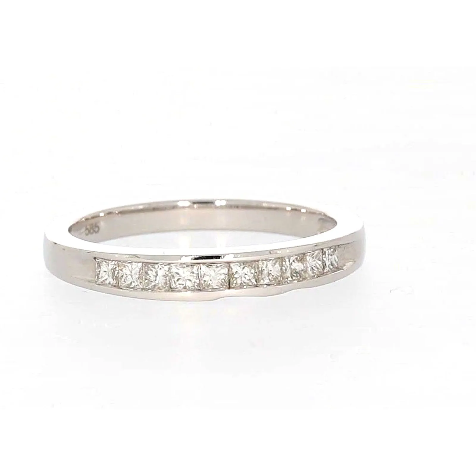 New York 14ct White Gold Princess Cut with 0.40 CARAT tw of Diamonds Ring