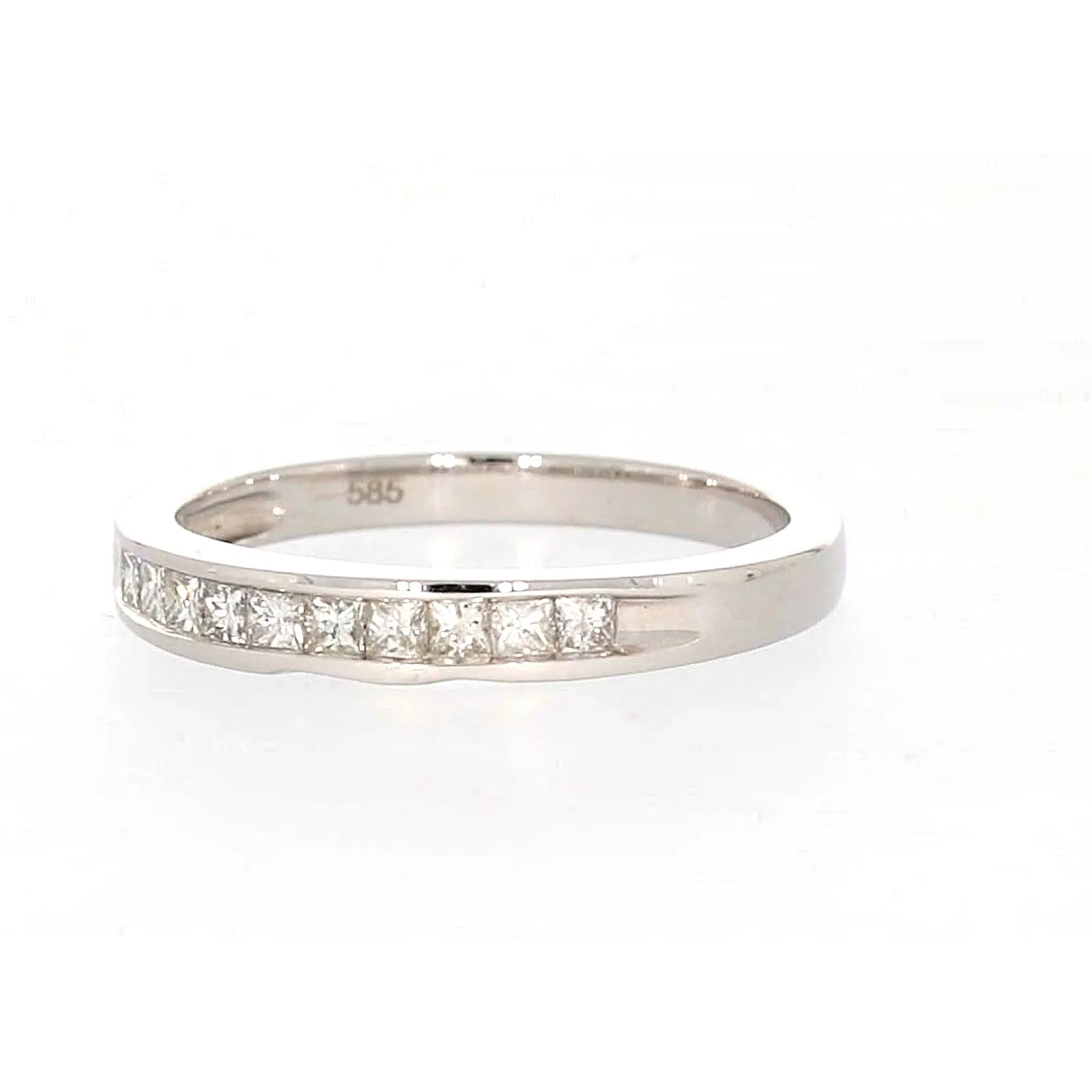 New York 14ct White Gold Princess Cut with 0.40 CARAT tw of Diamonds Ring