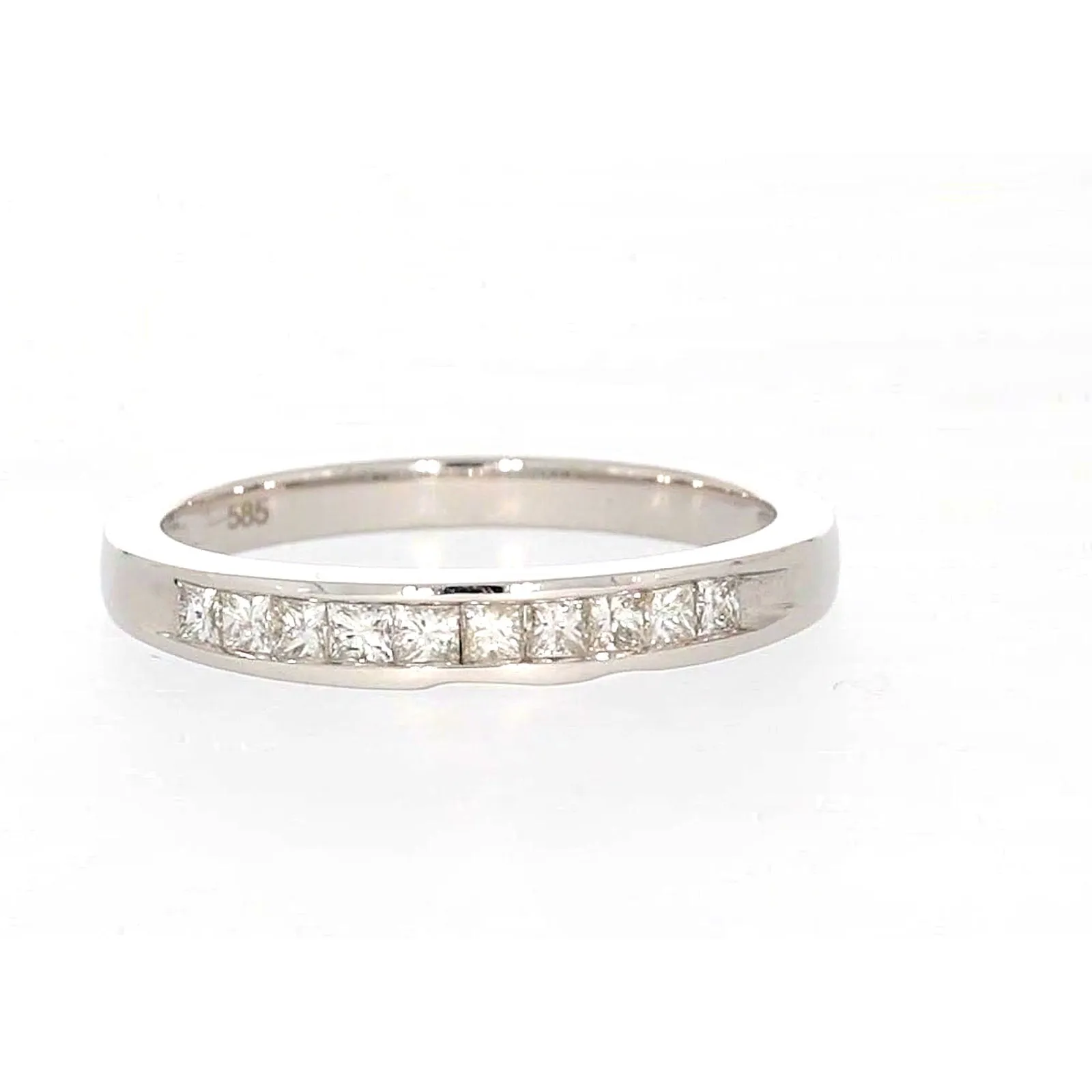 New York 14ct White Gold Princess Cut with 0.40 CARAT tw of Diamonds Ring
