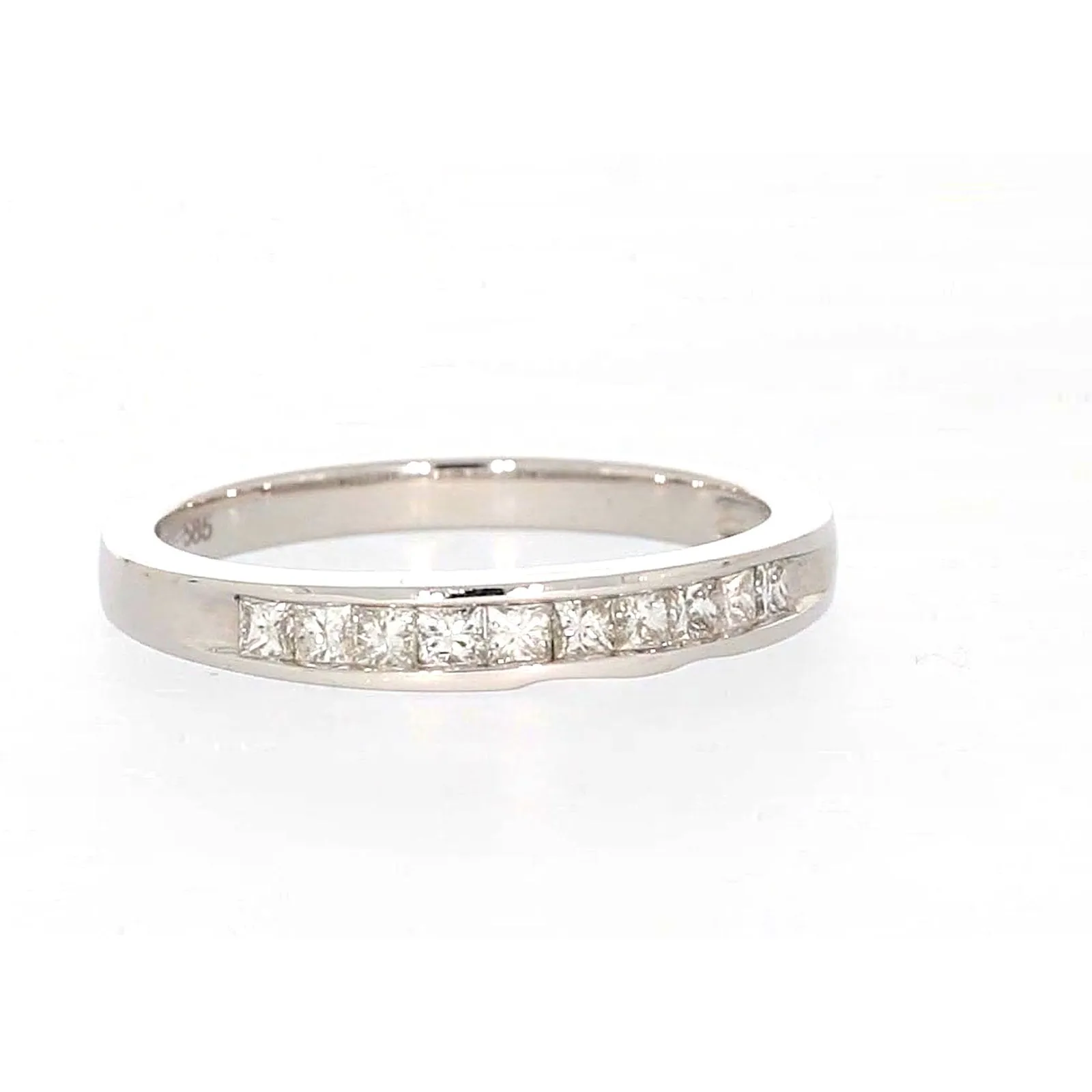 New York 14ct White Gold Princess Cut with 0.40 CARAT tw of Diamonds Ring