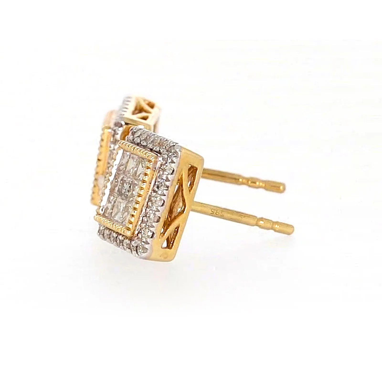 New York 14ct Yellow Gold Round Brilliant & Princess Cut 3/4 CARAT tw of Diamonds Stud Earrings