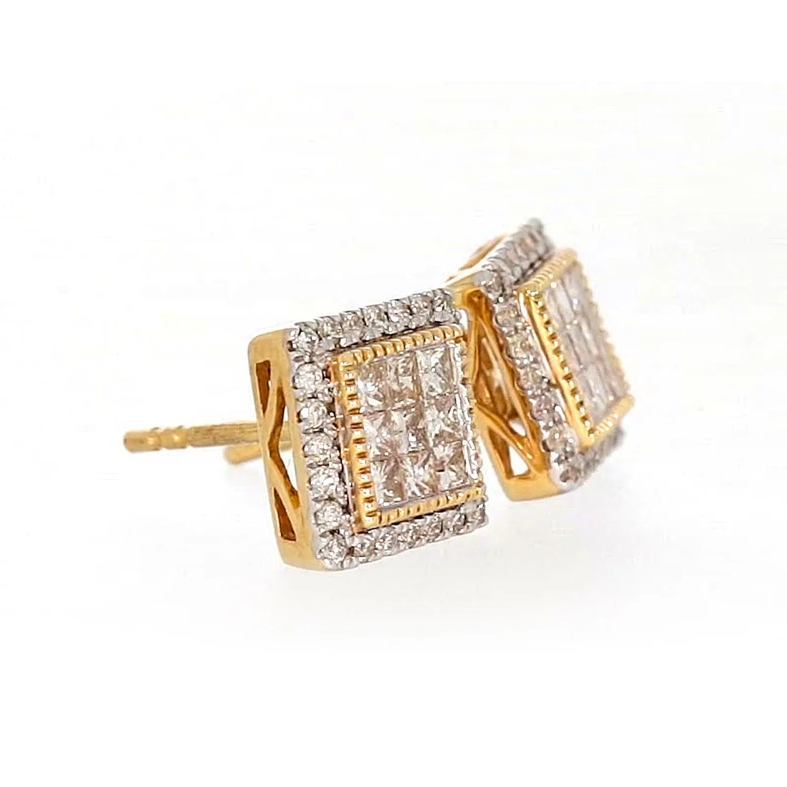 New York 14ct Yellow Gold Round Brilliant & Princess Cut 3/4 CARAT tw of Diamonds Stud Earrings