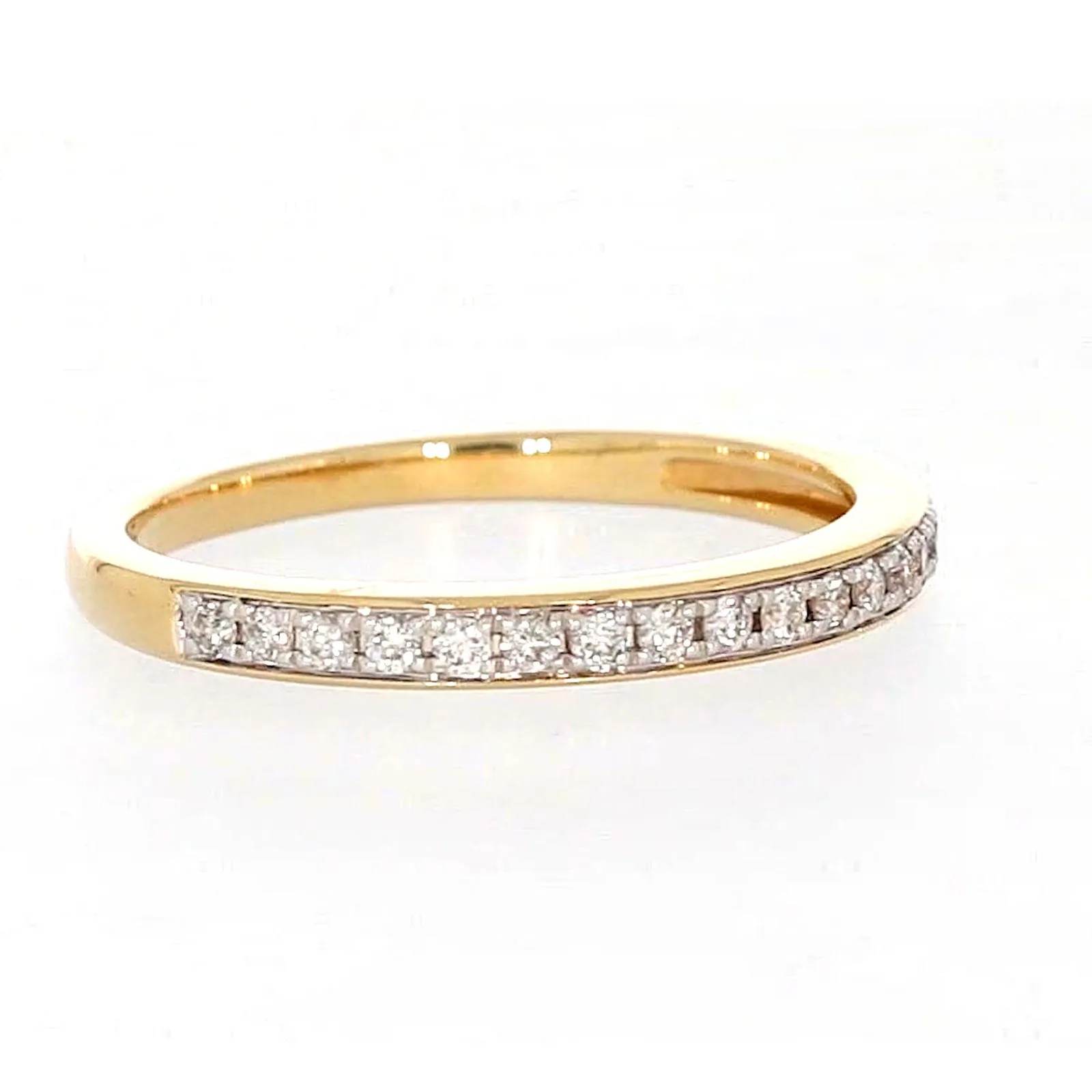 New York 14ct Yellow Gold Round Brilliant Cut 1/4 Carat tw of Diamonds Ring