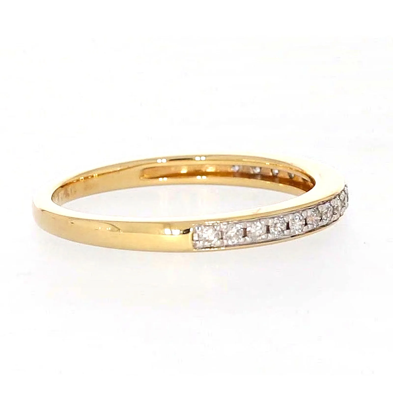 New York 14ct Yellow Gold Round Brilliant Cut 1/4 Carat tw of Diamonds Ring