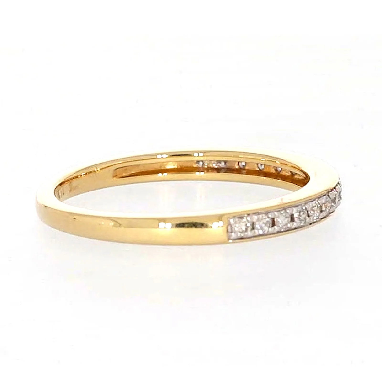 New York 14ct Yellow Gold Round Brilliant Cut 1/4 Carat tw of Diamonds Ring
