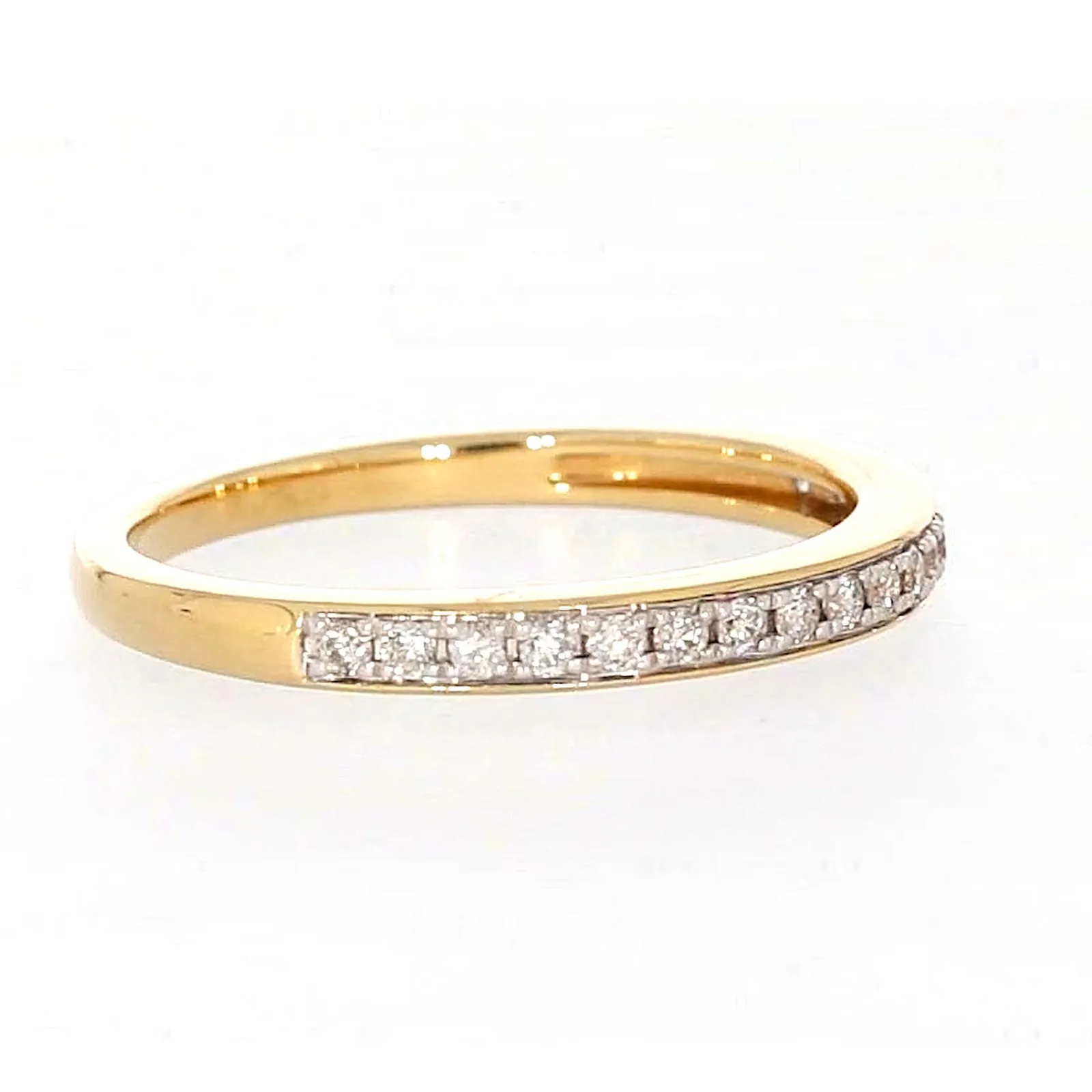 New York 14ct Yellow Gold Round Brilliant Cut 1/4 Carat tw of Diamonds Ring