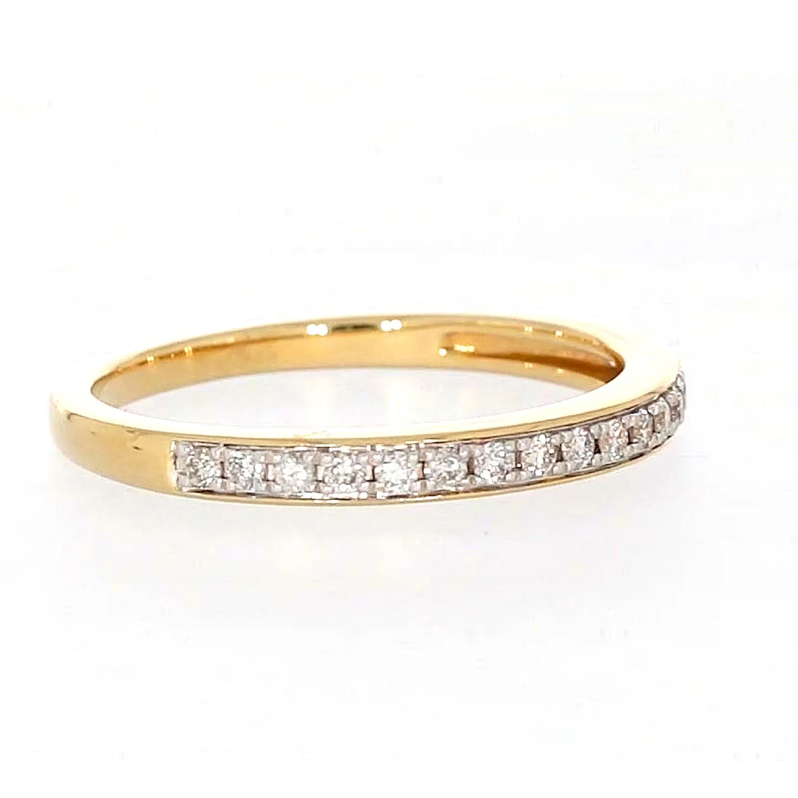 New York 14ct Yellow Gold Round Brilliant Cut 1/4 Carat tw of Diamonds Ring