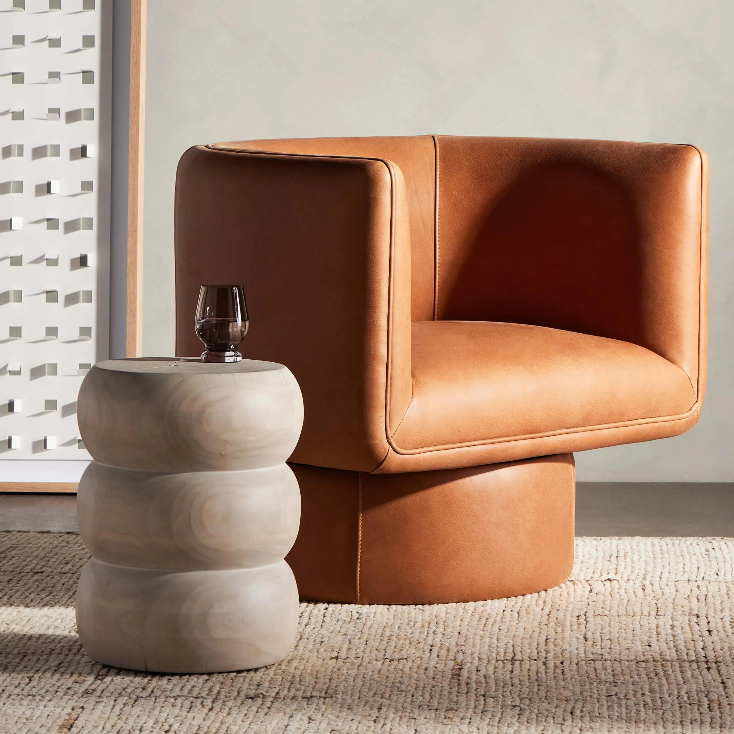 Pagoda End Table, Ivory