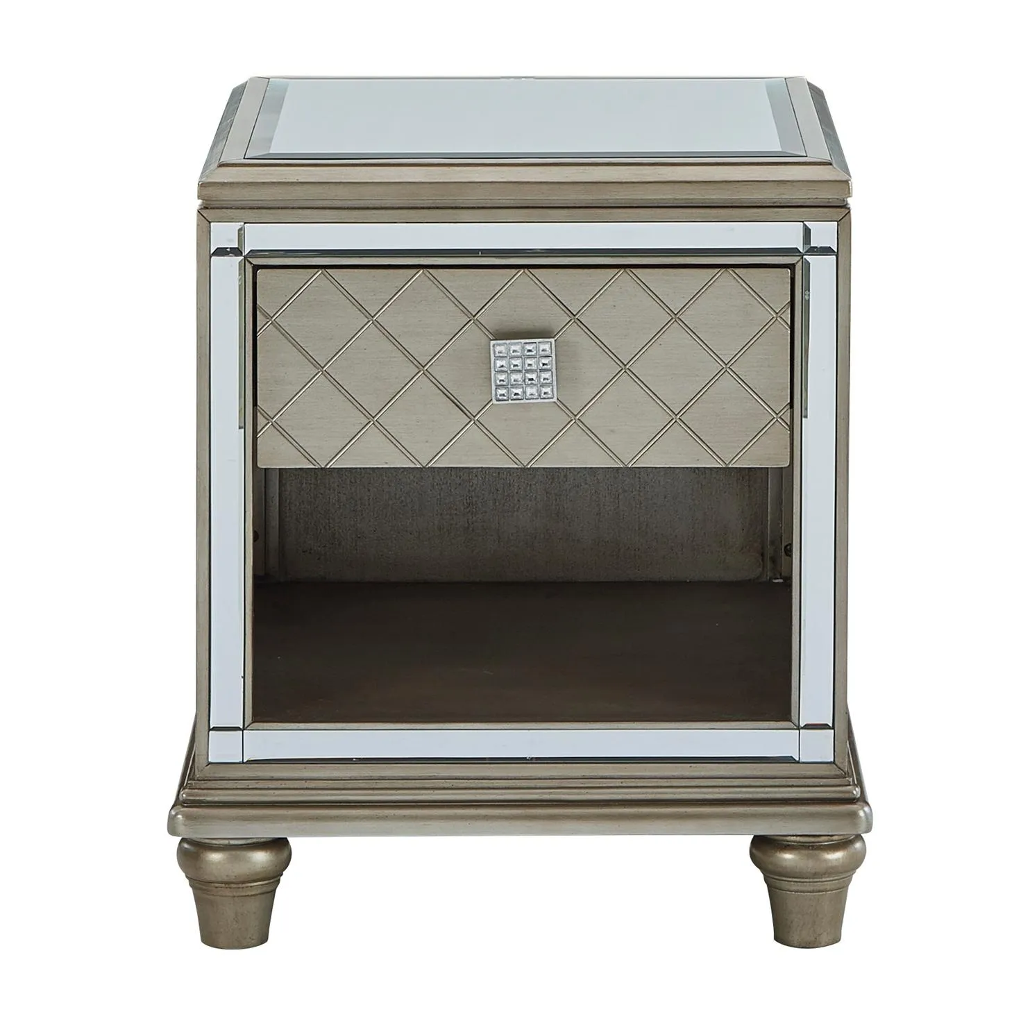 Signature Design by Ashley Chevanna End Table T942-3