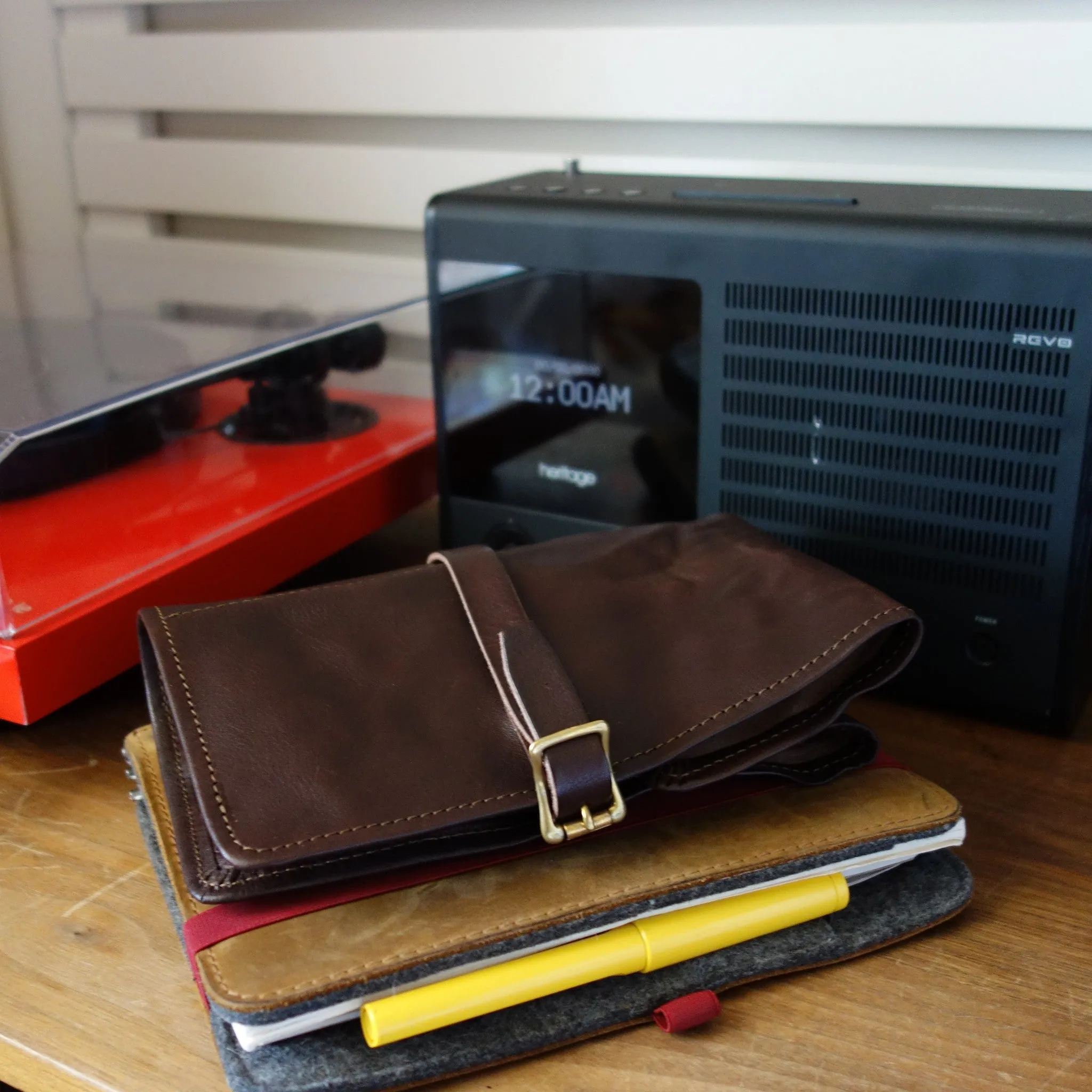 [TSL] Leather Pen Roll