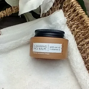 UpCircle Natural Cleansing Balm Makeup Remover with Oat & Vitamin E