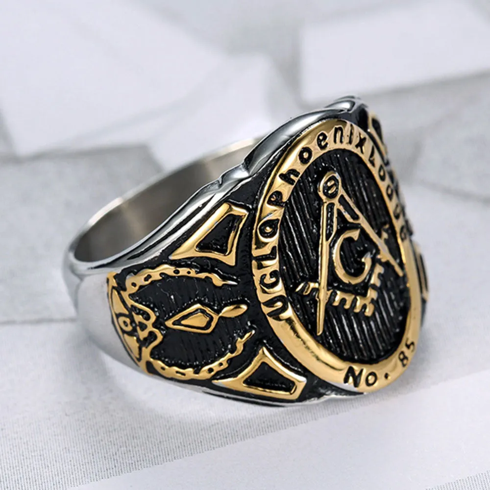 VINTAGE MASONIC COMPASS RING