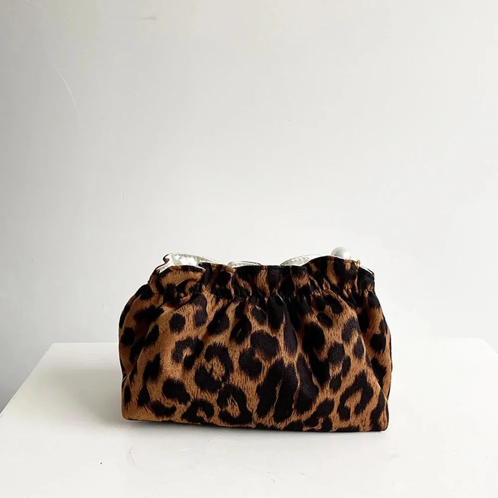 Vvsha Fashion Women Pearl Zipper Makeup Bag Large Capacity Toiletry Travel Organizer Pouch Ladies Leopard Printed Make Up Bags Gift