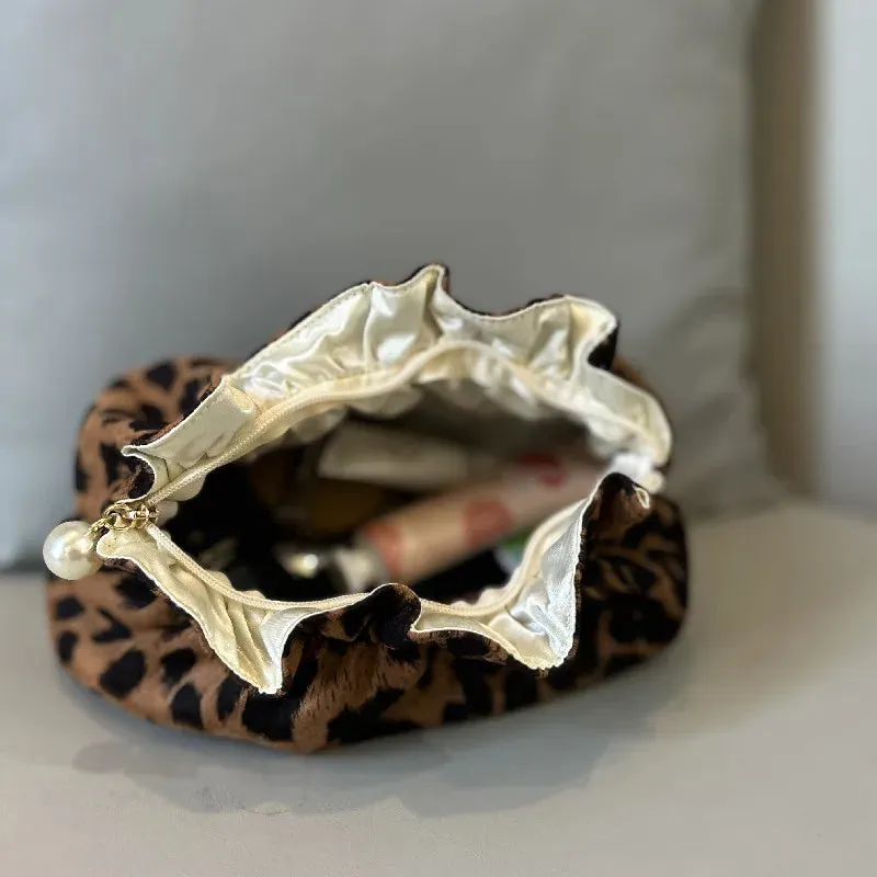 Vvsha Fashion Women Pearl Zipper Makeup Bag Large Capacity Toiletry Travel Organizer Pouch Ladies Leopard Printed Make Up Bags Gift