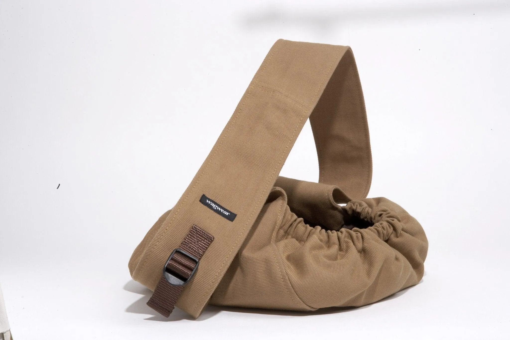 Wagwear Messenger Pouch Carrier